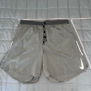 Men’s Nike Running 3M Reflective Lined Running Shorts